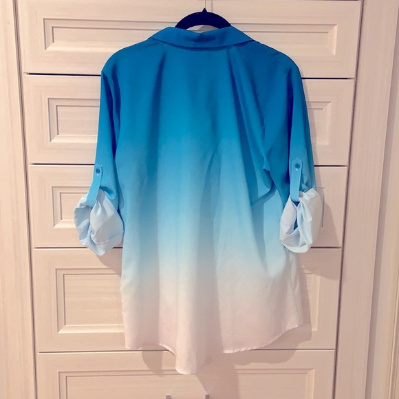 NWT Calvin Klein sea foam button down shirt - Picture 3 of 5